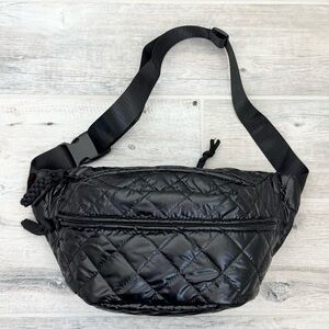 Black Quilted Unisex Fanny Pack Waist Crossbody Sling Bag